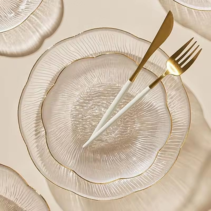 Home Kitchen Party Glassware Set Flower-Shaped Transparent Light Luxury Chinese Snack Plate Flower-Shaped Transparent Glass Plate With Gold Rim