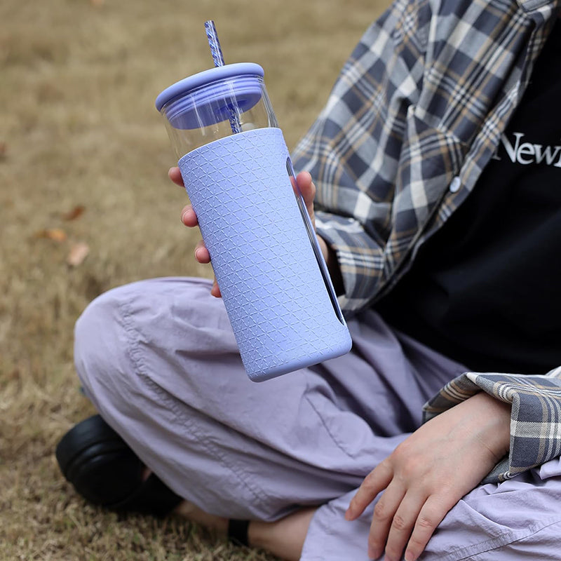 20 oz Glass Water Bottles Reusable Iced Coffee Tumbler Smoothie Cup Glass Cup with Silicone Sleeve Glass Tumbler with Straw and Lid