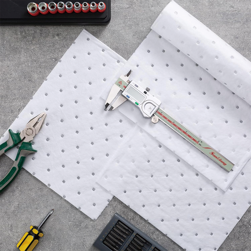 30PCS Spill Absorbent Pads, 15" x 20" Heavyweight Oil Absorbing Mats, for Oil, Water and Other Liquids